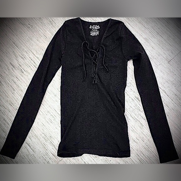 Free People Pullover top with front panel Laces in black color size XS - Picture 1 of 4